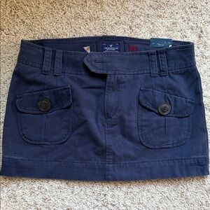 Circa 2005 Navy Blue Women's Skirt tags on